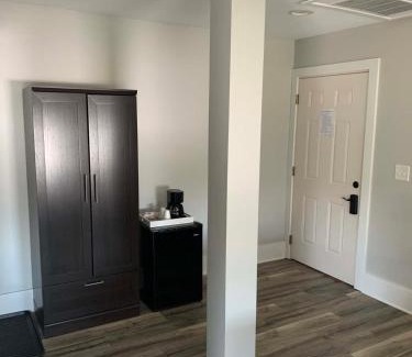 Northport House | Northport Inn Boutique Hotel Room 8