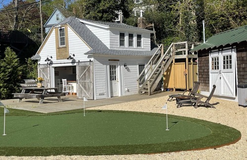 Northport Cottage | Northport quaint restored Boathouse with sunset views!