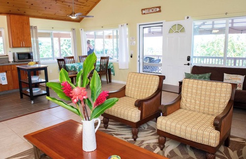 Pupukea House | Northshore Pupukea Getaway up the hill from the best beaches on of Oahu