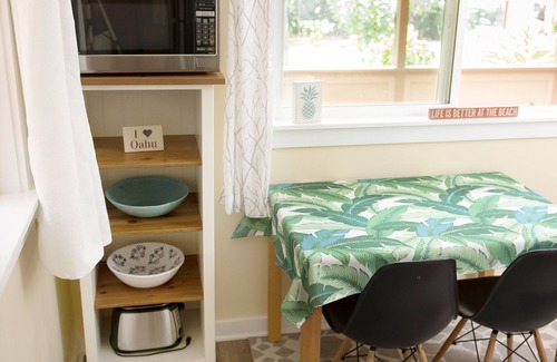 Pupukea Cottage | Northshore Pupukea Getaway up the hill from the best beaches on of Oahu