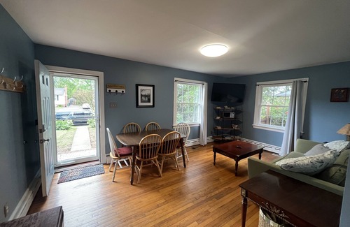 Bellevue House | Northside Cape 2 bedroom with a large loft!