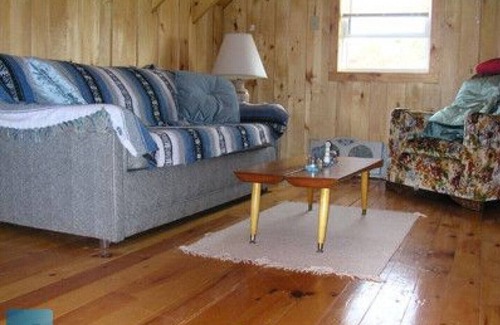 Elmira Cottage | Northside Cottage - 3 Bedroom - North Lake