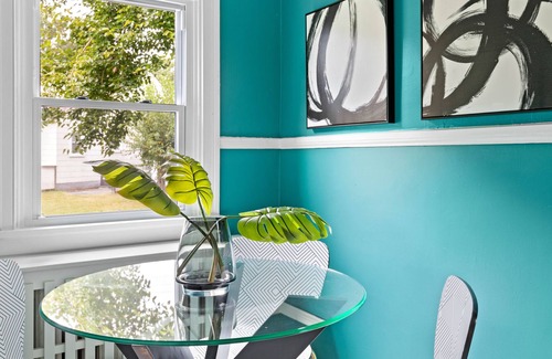 Mosby House | Northside Glampad Minutes from Richmond Raceway!