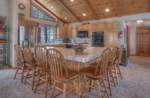 Truckee House | Northstar Family Cabin, Hot Tub, Rec Center Access