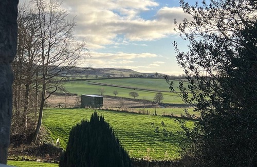 Old Bewick Cottage | Northumberland. Hot Tub Haven for 10 in 5 en-suite bedrooms