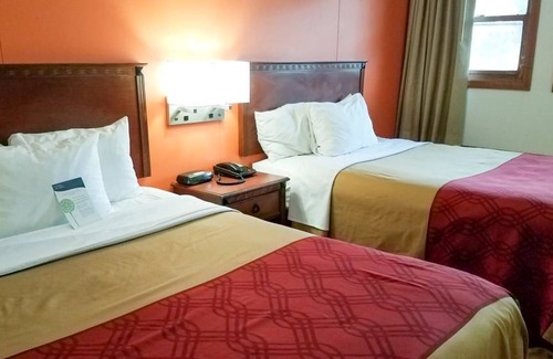Queensbury Hotel | Northway Inn Queensbury - Lake George