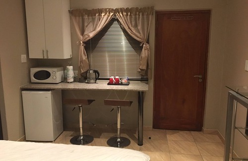 Greater Johannesburg Metropolitan Area House | Northwold Comfort Living