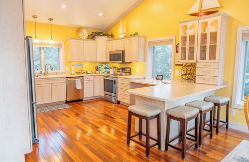 Manistique House | Northwoods Beach House: Splash into Summer – Sandy Beach & Perfect Swimming!