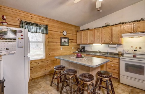 Ojibwa Cabin | Northwoods Escape in Winter