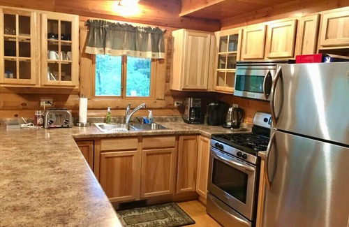 Babcock Cabin | Northwoods Hideaway – Near Lake, Trails, Fireplace & Fire Pit for Year-Round Fun