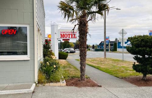 Blaine Hotel | Northwoods Motel