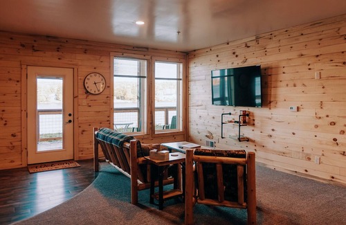 Houghton Cabin | Northwoods Riverbank Sauna Cabin 16A