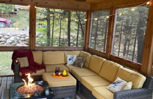 Winter House | Northwoods Tranquility awaits on Blaisdell Lake