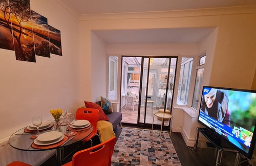 Stockton-on-Tees Apartment | Norton 4 Bed House - Hillside on Tees 7 sleeper