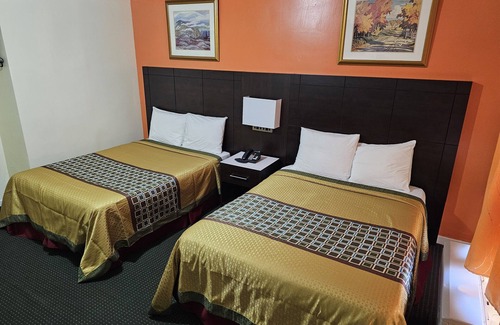 Wahnapitae Hotel | Norvic Motel