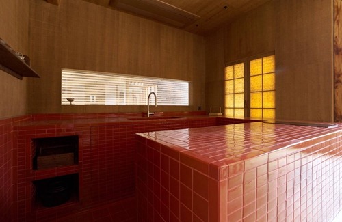 Gahoe-dong Hotel | Nostalgia Hanok Hotel
