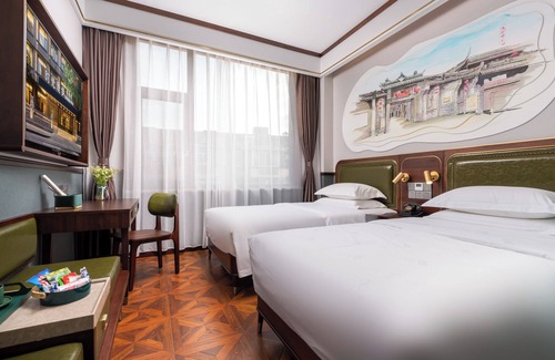 Chengdu City Centre Hotel | Nostalgia S Hotel(Chengdu KuanZhai Alley & Renmin Park）