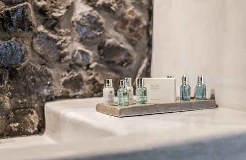Oia Hotel | Nostos Apartments