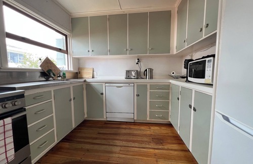 Ruakaka House | NOTE Xmas, New Year & Jan bookings on a Sunday to Sunday basis only
