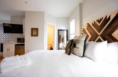 Five Points Apartment | Notorious Outlaw
