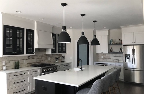 South Bend House | Notre Dame Ave. Dream Home Built in 2018 -1.5 Miles from Campus