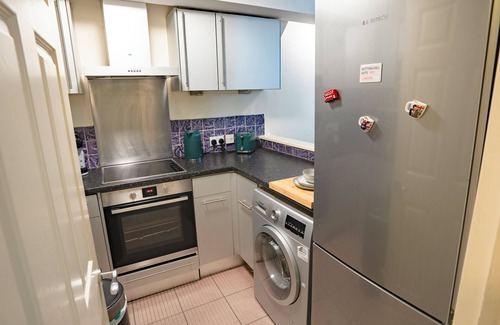 Pembridge Apartment | Notting Hill cozy 2 bedroom flat, next to the station