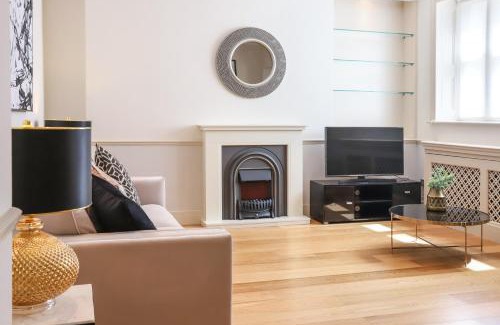 Pembridge Apartment | Notting Hill - Movie Location