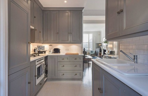 Notting Hill House | Notting Hill Newly Decorated 3-Bedrooms with large Private Garden