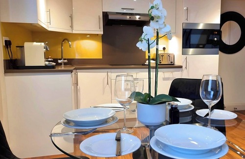 Notting Hill Apartment | Notting Hill - The One One One! -4-nPay only 40% with booking