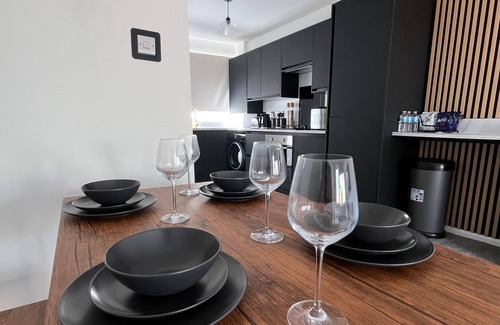 Mapperley House | Nottingham 2-bed House, Sleeps 4, Pet Friendly