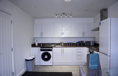 Nottingham Apartment | Nottingham Brand New 1BR Apt w/Full Kitchen City