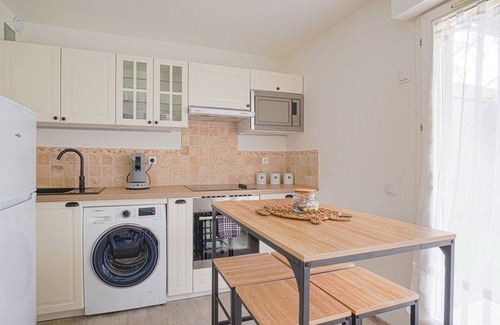 Moissy-Cramayel Apartment | Nouveau : Renove - Hypercentre - Jardin Amenage