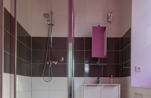 Avallon Apartment | Nouveau4 Personnes1 Chambre3 Litsparking