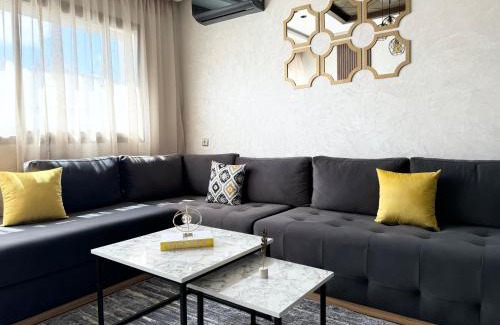 La Ville Haute Apartment | Nouvel Appartement, Lumineux et Confortable