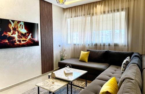 La Ville Haute Apartment | Nouvel Appartement, Lumineux et Confortable