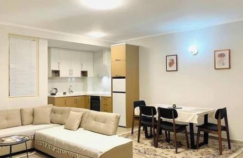 Sheqi i Vogel Condo | Nova 2+1 Entire Apartment City Center