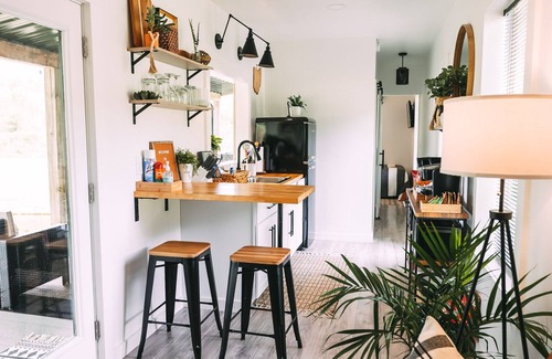 New Plymouth Cottage | Nova Cottage Tiny House Shipping Container