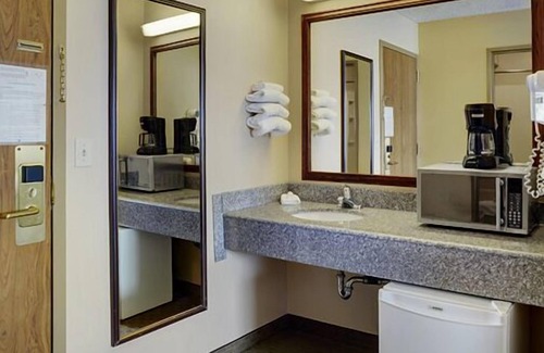 Kindersley Hotel | Nova Inn Kindersley