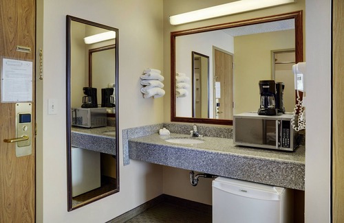 Kindersley Hotel | Nova Inn Kindersley