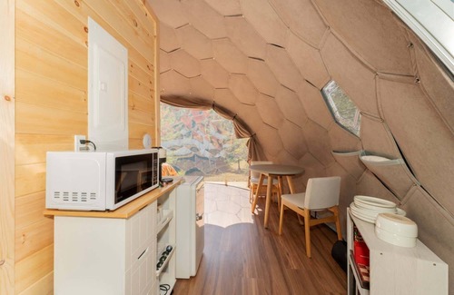 Sullivan Cabin | Nova Nook-Mirror Dome with Private Bathroom