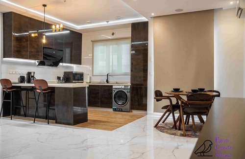 Lekki Phase 1 Apartment | Novo condo in Periwrinkle lifestyle Estate