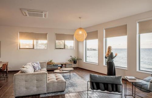 Penguin Apartment | Novo Luxury Apartment Penguin Accommodation Itas