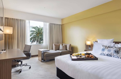 Greenlane - Ellerslie Hotel | Novotel Auckland Ellerslie