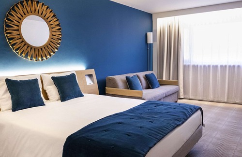 Sorgues Hotel | Novotel Avignon Nord