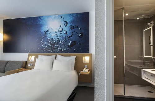 Courcouronnes Hotel | Novotel Evry Courcouronnes