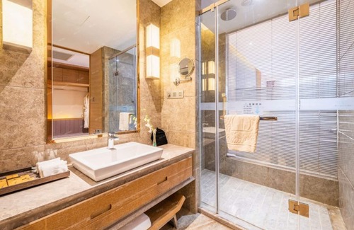 Huayin Hotel | Novotel Huashan