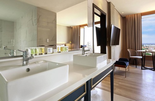 Santa Cruz Hotel | Novotel Santa Cruz De La Sierra