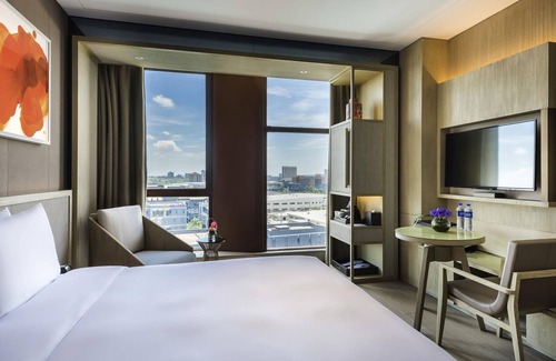 Pudong Hotel | Novotel Shanghai Clover
