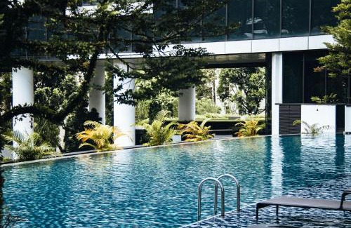 Orchard Hotel | Novotel Singapore On Stevens