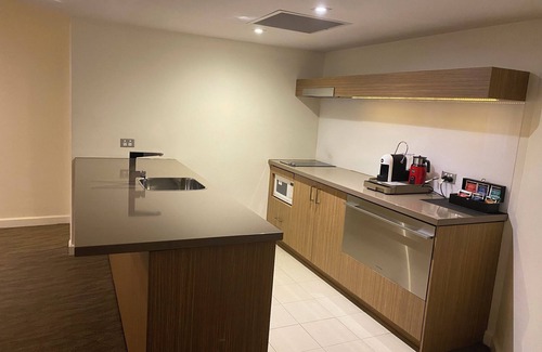 Rooty Hill Hotel | Novotel Sydney West HQ Hotel